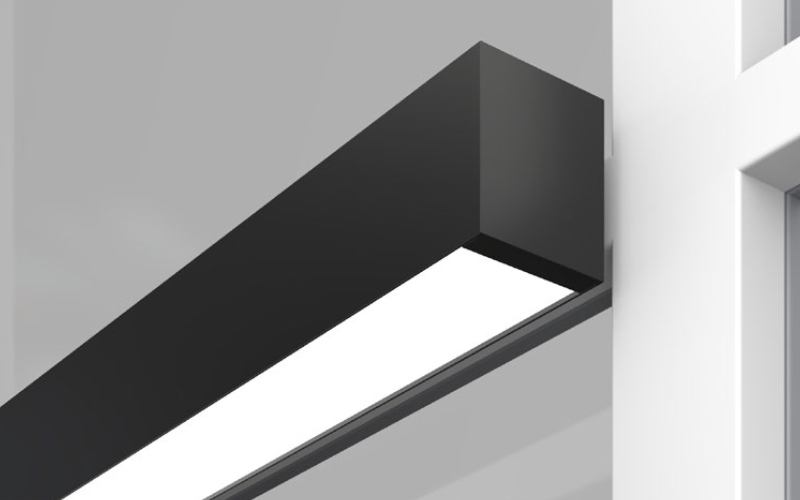 Axis Lighting. EX4W. Extend 4 RGB + W Mullion mount.