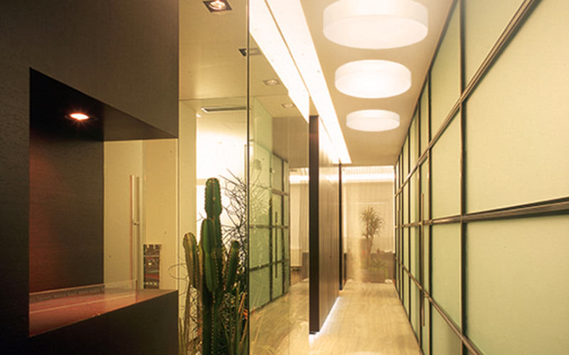 Barbican Lighting. 16-17. Surface Drum.