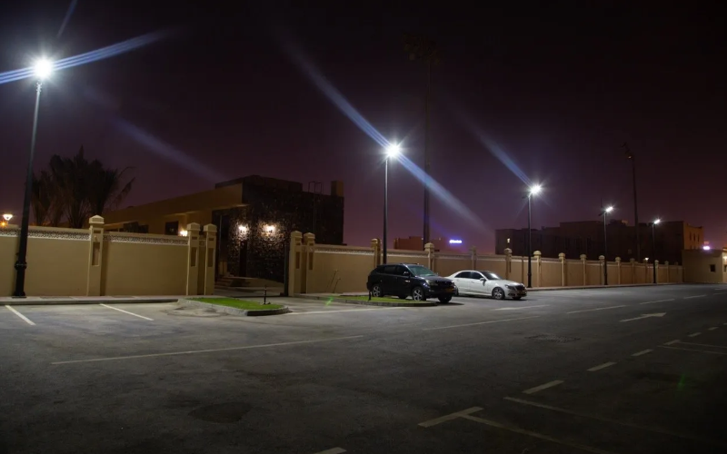 Bullard Bollards. AOSPRO 30 I N T E G R A TED SOLAR STREET LIGHT.