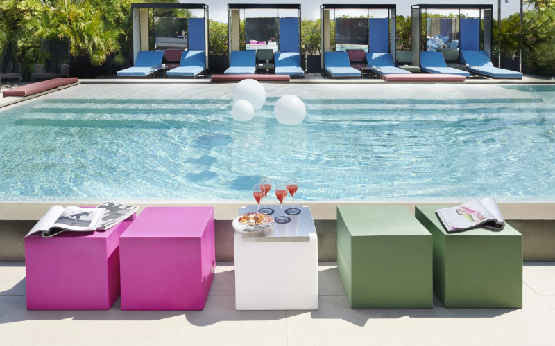 Bullard Bollards. BB-LPCUB0-IF. CUBO (ILLUMINATION FURNITURE).