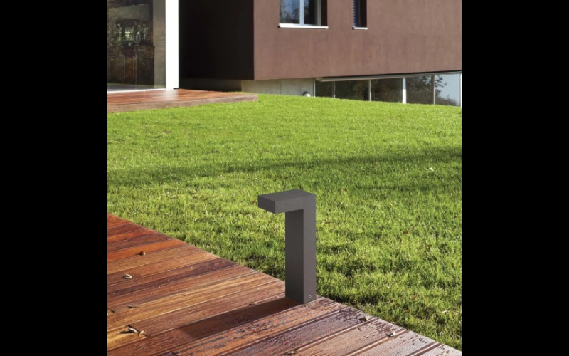 Bullard Bollards. BB-GH14-GH. COMPATTO BOLLARD (STANDARD GRADE).