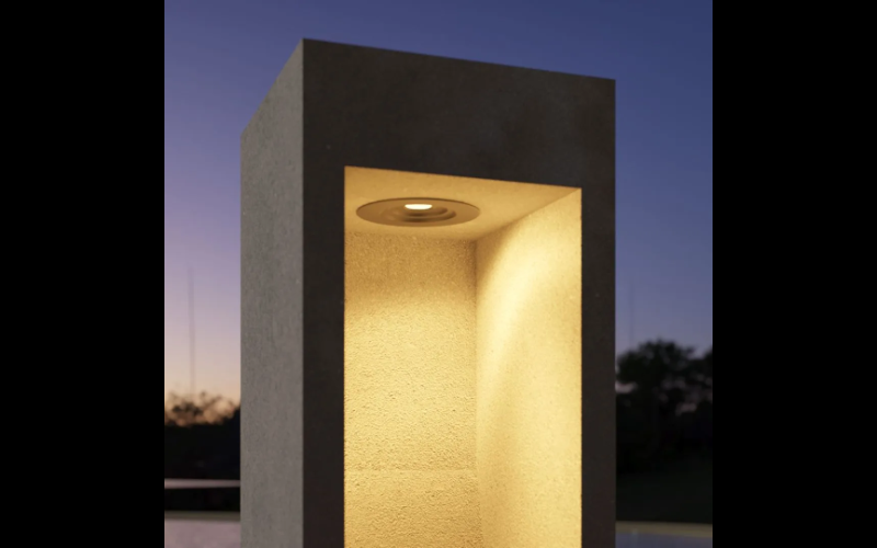 Bullard Bollards. BB-OXO-BL. OXO (Economy grade).