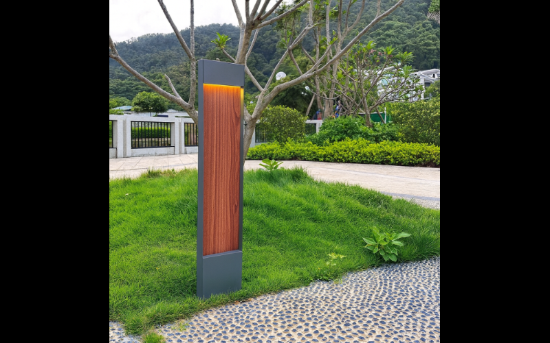 Bullard Bollards. BB-DHD-GLC. Cedarpath (STANDARD GRADE).