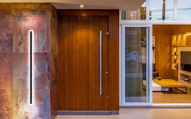 Bullard Bollards. CLH213. AXO OUTDOOR WALL LAMP.