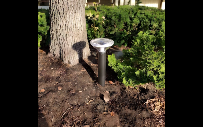 Bullard Solar. BS-VSNB80-SLX. VISION B80 VANDAL RESISTANT SOLAR BOLLARD.