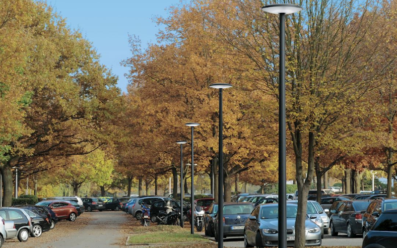 Bega US. 88 100. Pole-top luminaire Symmetric.