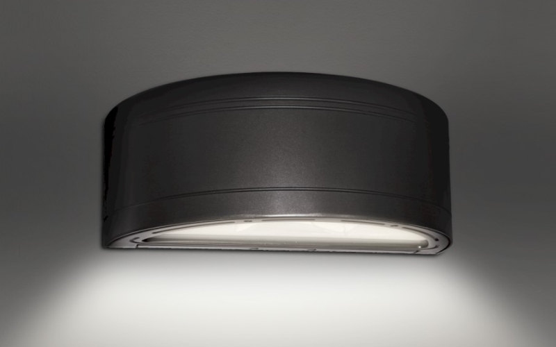 Brownlee Lighting. 7027. HALF PACK-S.