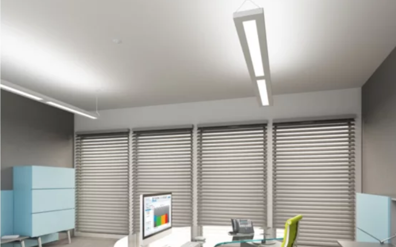 Corelite. J2. JAYLUM LED Suspended Direct / Indirect.