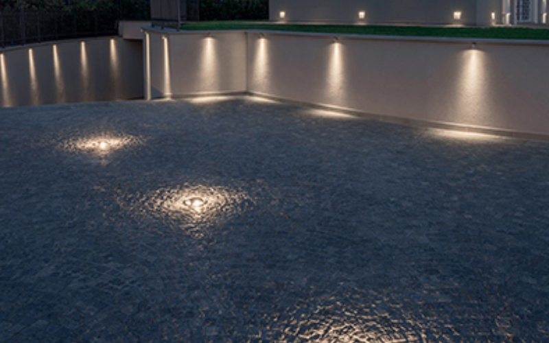 Designplan. Rondò 3.4 6.3'' LED In-Grade Uplight Driveover Rated IP67.