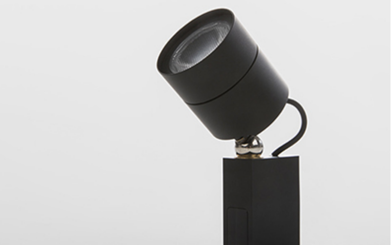 Designplan. C2-C LED Spotlight for Magnetic Track.