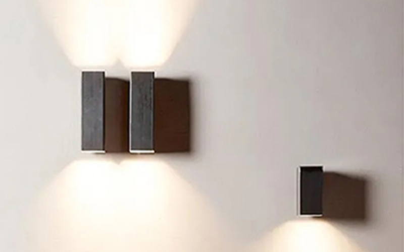 Designplan. Cubo Parete LED Wall Mount, Single or Double, Bulb by Others, IP20.