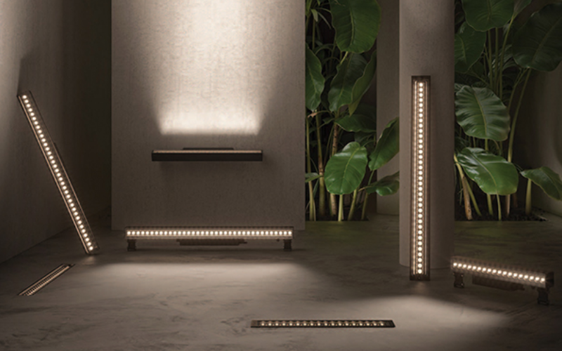 Designplan. Colorado 5 Adj. Linear In-grade RGBW LED, Trimless, Driveover, 3 lengths, 43W/64W/85W, 2547-5104 lm, IP65, IP67, IP69.