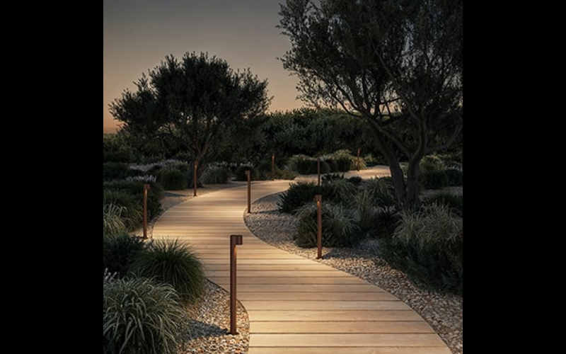 Designplan. Intono B 1.1 LED Bollard, 4.9'' x 23.6'' height, 9W, 331 lm, IP66ю