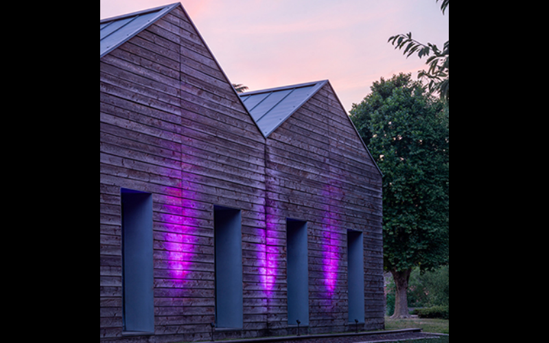 Designplan. SPY 70 RGBW LED Floodlight, Color Boost® Technology, Ø2.8'' x 4 heights with base, 9W, 598 lm, IP66.