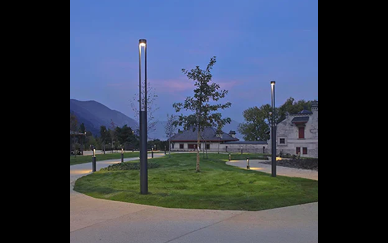 Designplan. MOK Bollard 2200, 360° Emission, Ø6.6