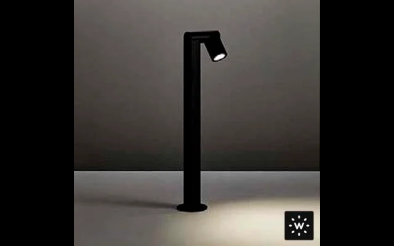Designplan. Muse Spot 04 Bollard 500 LED, Ø2.0'' x 19.7'', 5.8W, 264-455 lm, IP65.