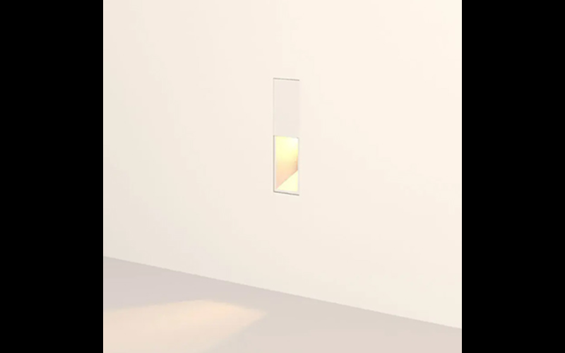 Designplan. Boa Wall Trimless Recessed LED, 1.7'' x 5.6'' h, 7W, 300 lm, IP20.