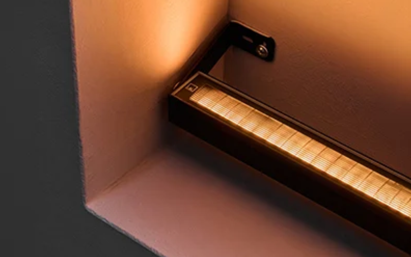 Designplan. Neva Pro 4.0-4.2 Surface Mt. LED Linear Profile, Integral, 15-31W, IP66/IP67.