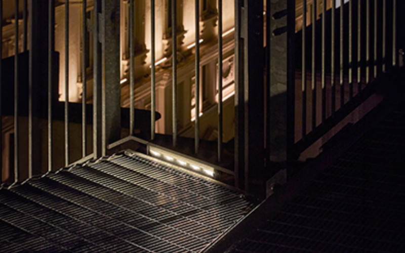Designplan. Neva Mini Pro 5 Recessed Linear Profile LED, 14W, Tunable White, 1117 lm, IP66/IP67.