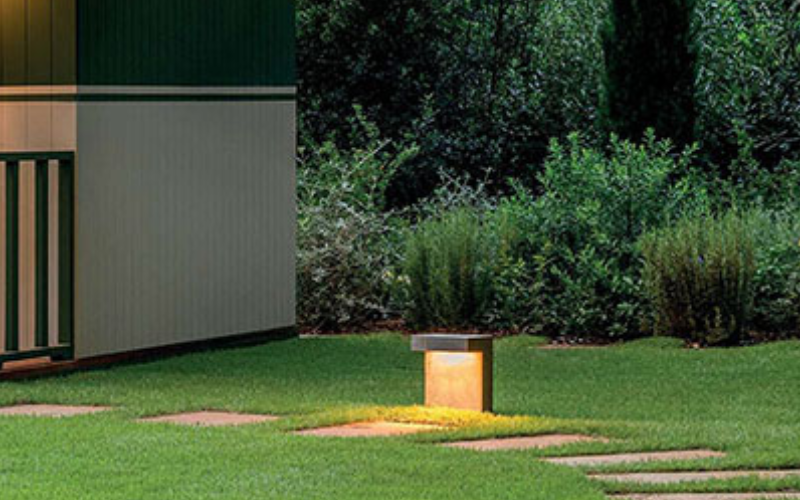 Designplan. Ulisse LED Bollard, Cardoso Stone, 9.8'' x 11.8'' h, 10W, 468 lm, IP66.