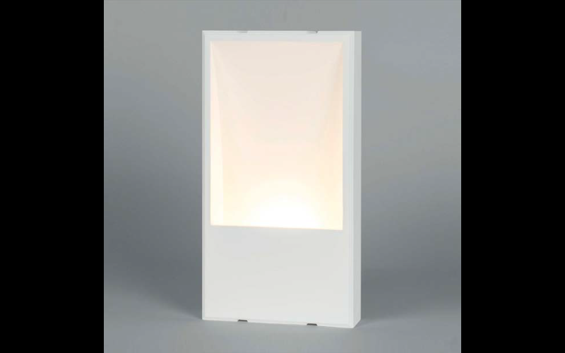 Medium IP20 6.0'' x 8.3'' Recessed LED Wall Mount. by Designplan