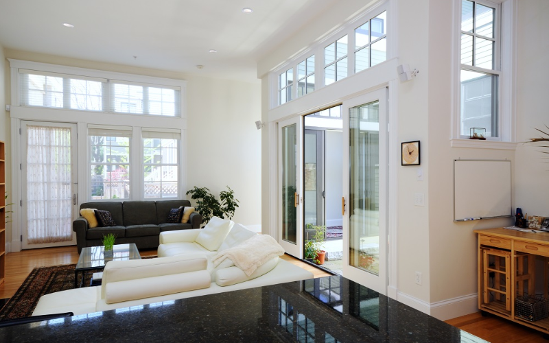 Juno. IC1LED. 4'' IC 1400 LUMEN LED DOWNLIGHT NEW CONSTRUCTION SQUARE TRIMS.