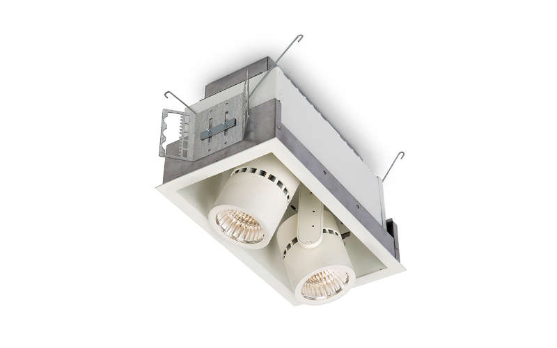Lightolier. LLAVRM. Alcyon LED Vertical Recessed Multiples.