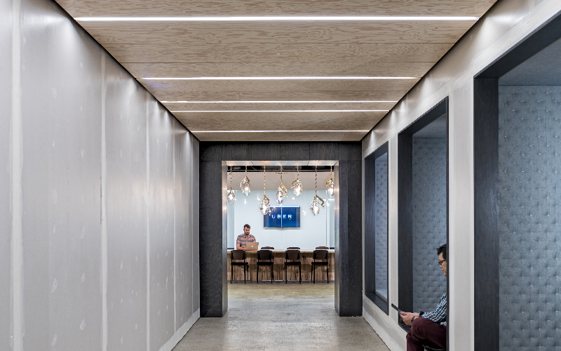 KM. Kendo M Dynamic Color Linear Illumination System. by Luminii