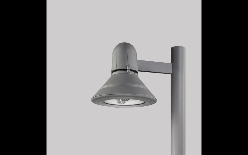 Luminis. SR135. SCIROCCO Pole mount with advanced silicone optics.