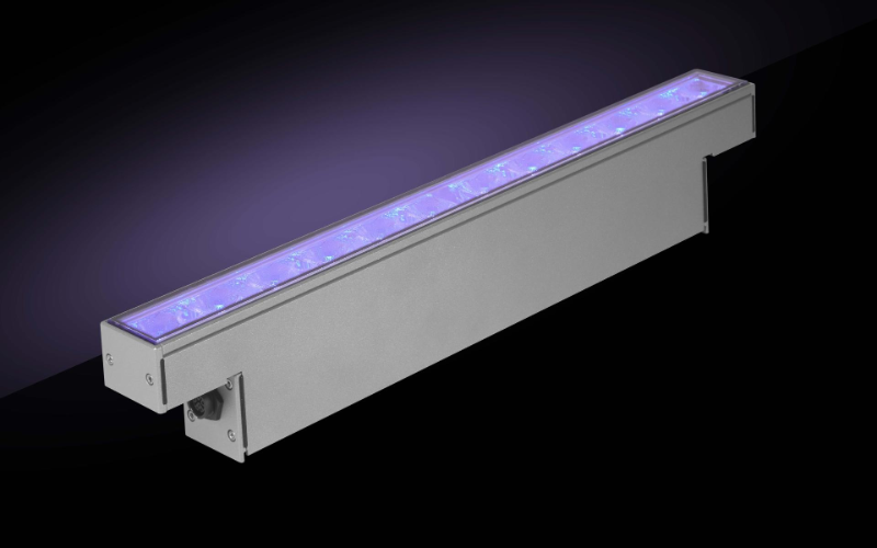Lumenpulse. LFM-CR. Lumenfacade Max Continuous Run Colour Changing COLOR CHANGING.