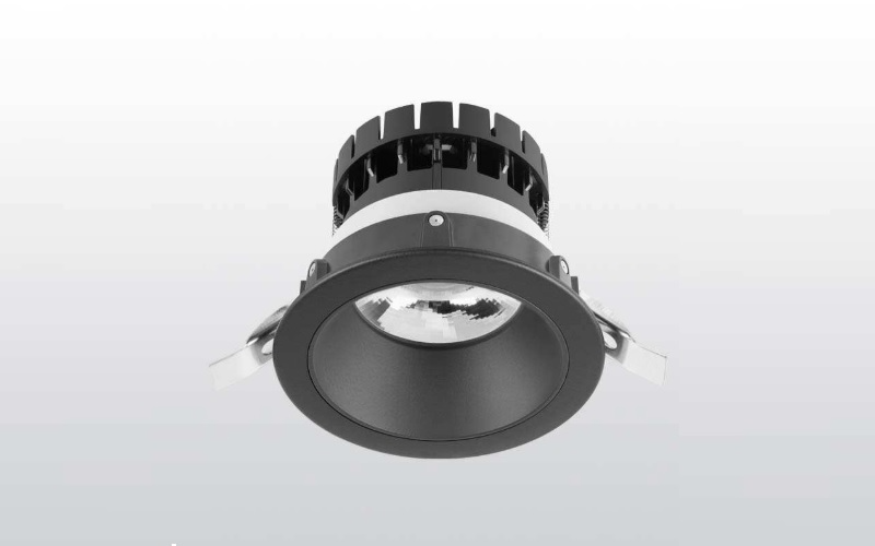 Lumenpulse. LCRS. Lumencore Recessed Small Downlight.
