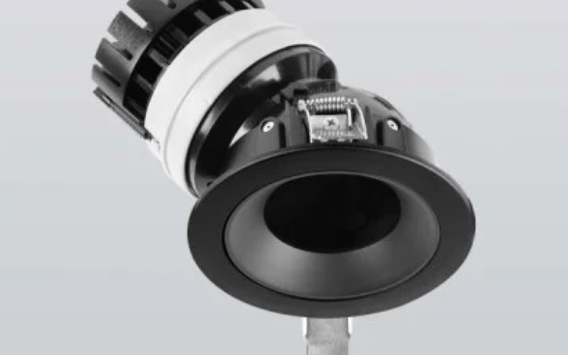 Lumenpulse. LCRN. Lumencore Nano Adjustable.