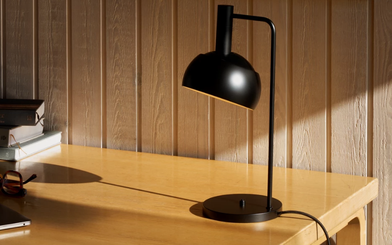Louis Poulsen. FJ Elements Table Lamp.