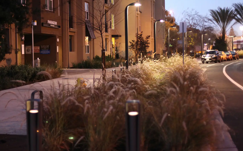 Landscape Forms. Stop Bollard Metro40 Collection.