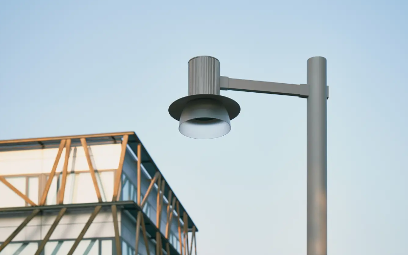 Landscape Forms. GUxP. Gunnar Area Light.