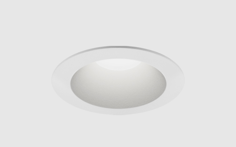 Lumenwerx. LVP2.5RR. LIVV PLUS 2.5'' DOWNLIGHT ROUND RECESSED , ADJUSTABLE, WALL WASH SOLA Dim-to-Warm and DUO Tunable White.