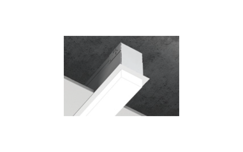 Lumenwerx. VIA3R. VIA 3 LED RECESSED CHROMAWERX TUNABLE WHITE AND DIM TO WARM.