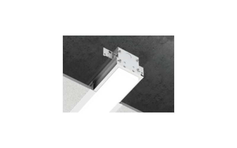 Lumenwerx. VIA3R. VIA 3 LED RECESSED CHROMAWERX TUNABLE WHITE AND DIM TO WARM.