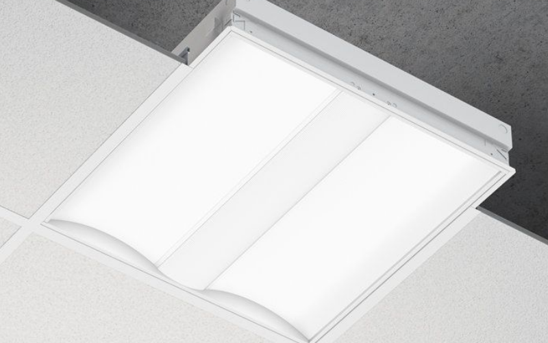 Lumenwerx. VEGR. VEGA 2x2 LED RECESSED CHROMAWERX QUADRO - RGBW.