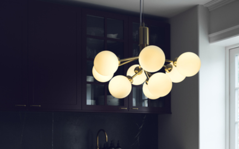 NUURA. US-3051002. NUURA Apiales 9 brushed brass-opal.