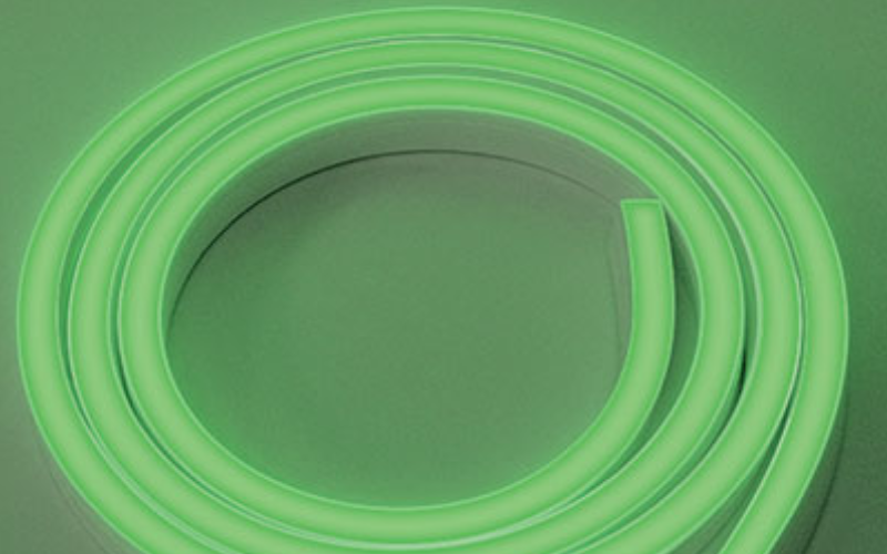 PureEdge Lighting. FN. FLEX NEON LRF7 0.7'' FLAT LENS INDOOR/OUTDOOR 24VDC, 5W | 6W BENDS LEFT/RIGHT RGB, RGB+W.