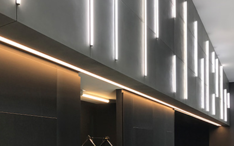 PureEdge Lighting. CCT1. CIRRUS CEILING T1 TUBULAR 1 WITH REMOTE POWER.