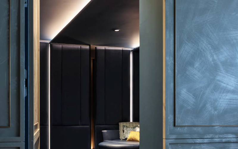 RJCross. SL7.5-IN. Indoor Diffusion LED Strip.