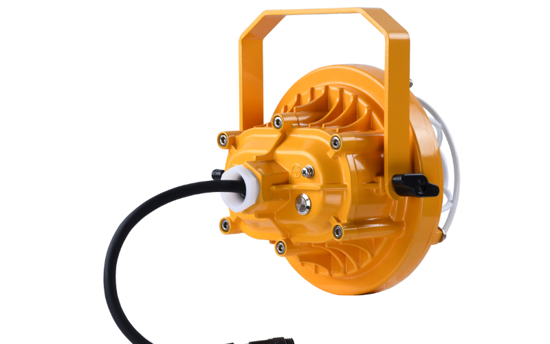 Solas Ray Lighting. DLYL. The REACHER Series Dock Lighting.