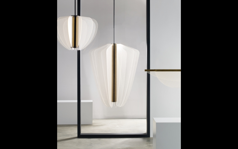 Tech Lighting. 700NYR. NYRA 28 CHANDELIER.