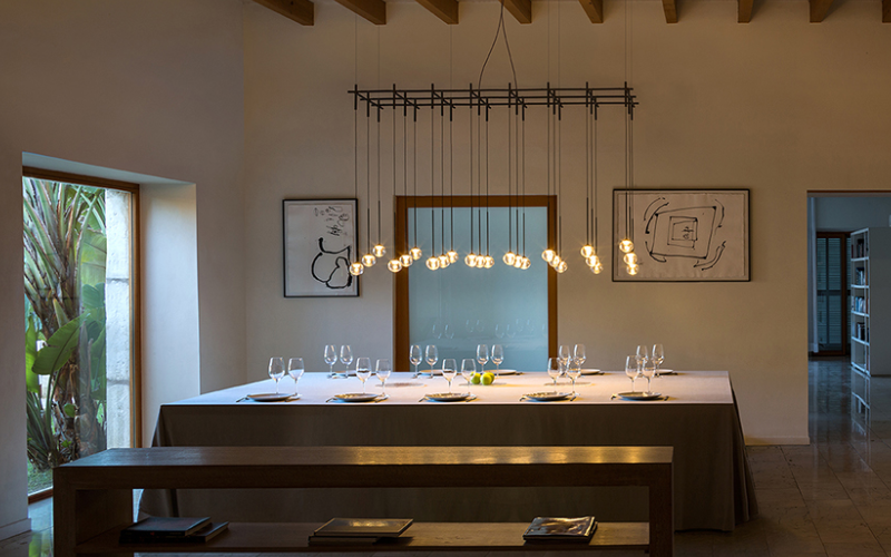 Vibia. 0837. Algorithm.