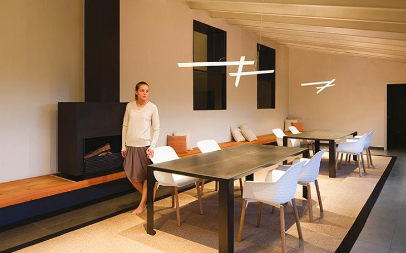 Vibia. 2341. Halo.