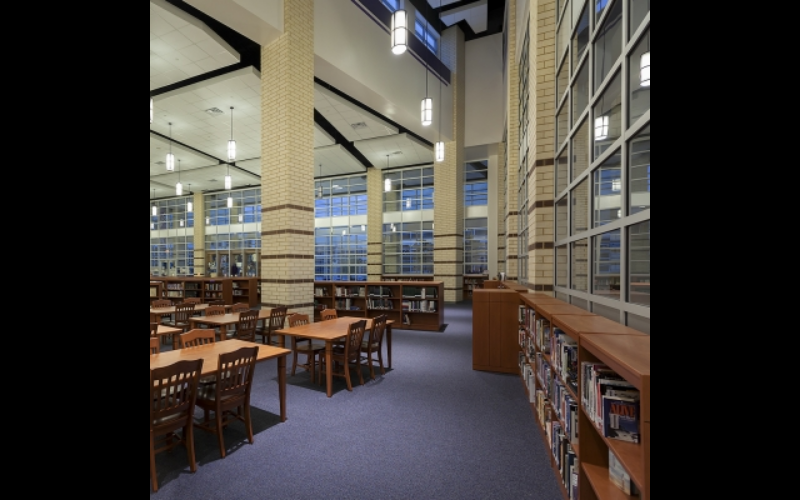 CP4911. MIDLAND ARTS. by Visa Lighting