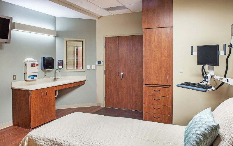 Visa Lighting. CB3170. Linear Art Sconce 49.