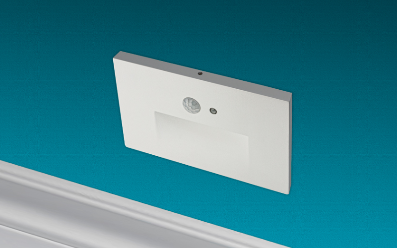 Veroboard. LSD033KWH. LED Step Light with Motion Sensor and Photocell.